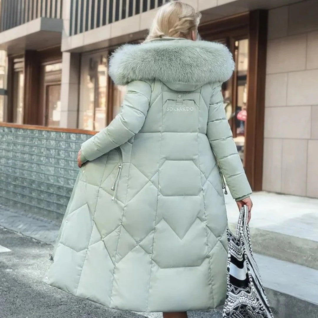 Długi damski płaszcz zimowy z regulowanym kapturem