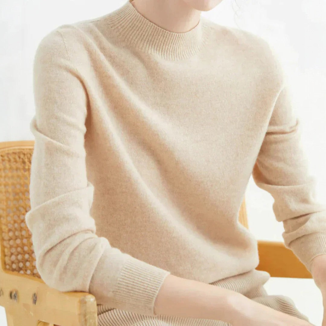 Damski zimowy sweter o uporządkowanej formie