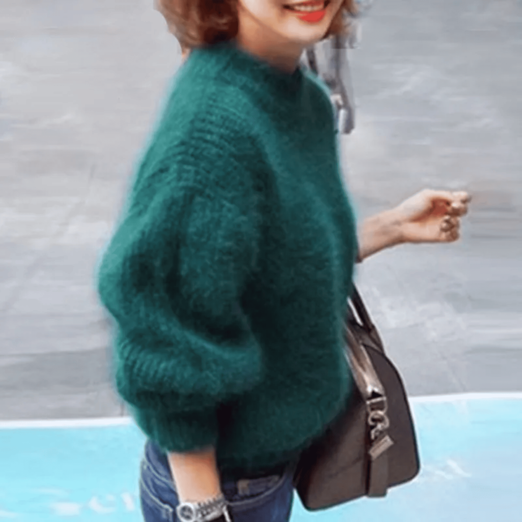 Sweter Damski z Bufiastymi Rękawami - Półgolf