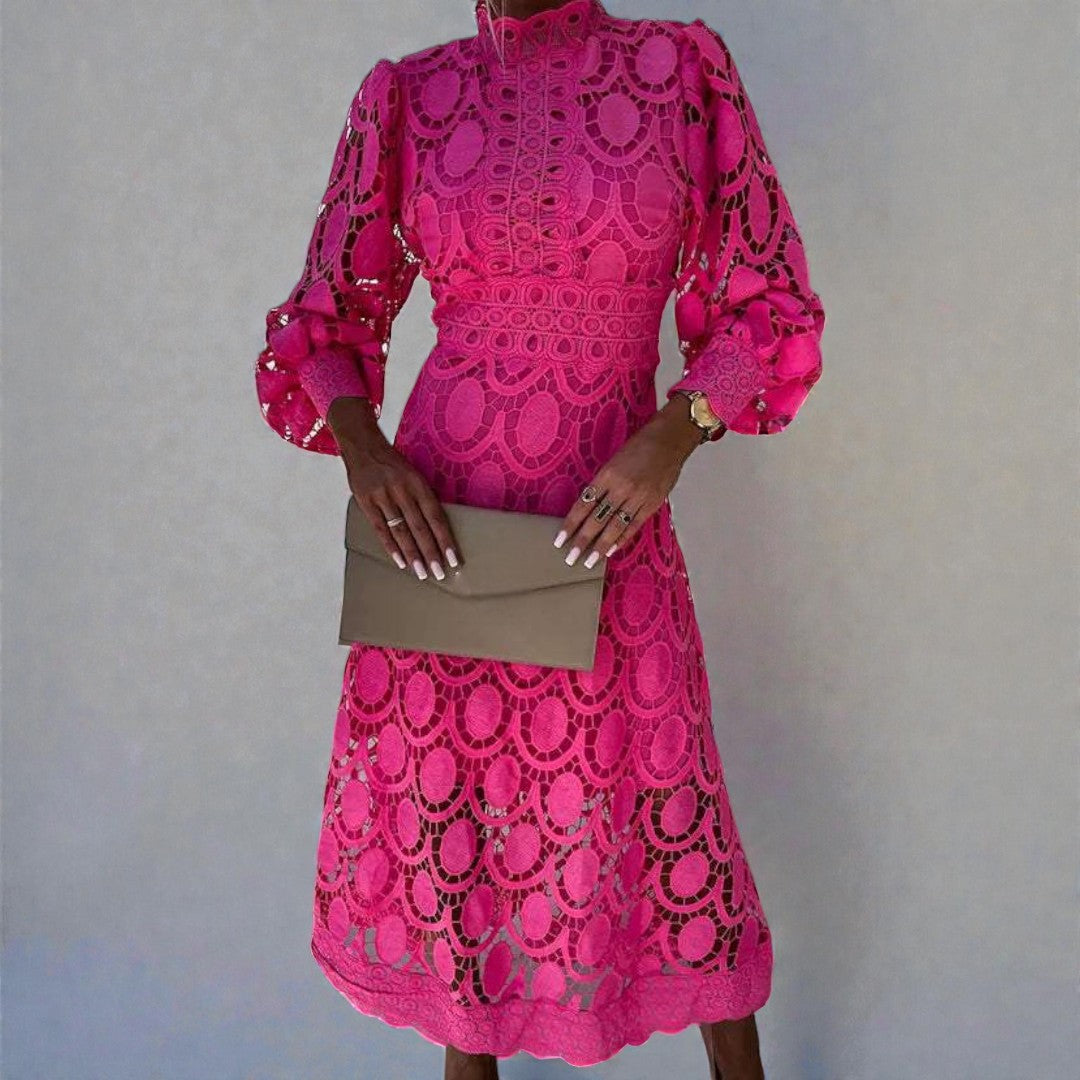 Damska długa sukienka wieczorowa midi o harmonijnej linii