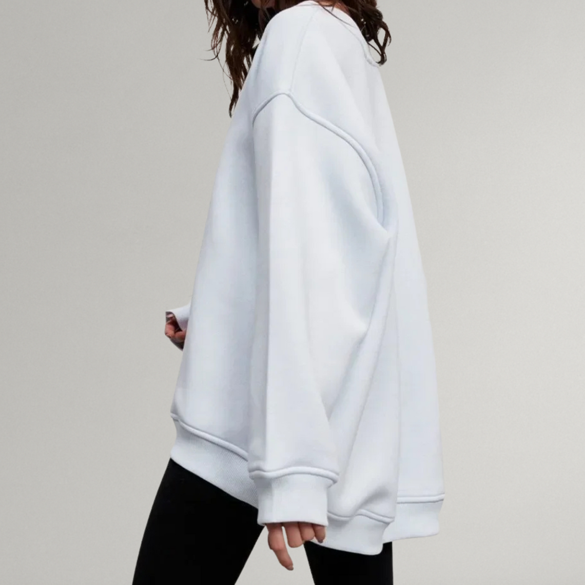 Bluza Damska - Oversize Bez Kaptura z Okrągłym Dekoltem