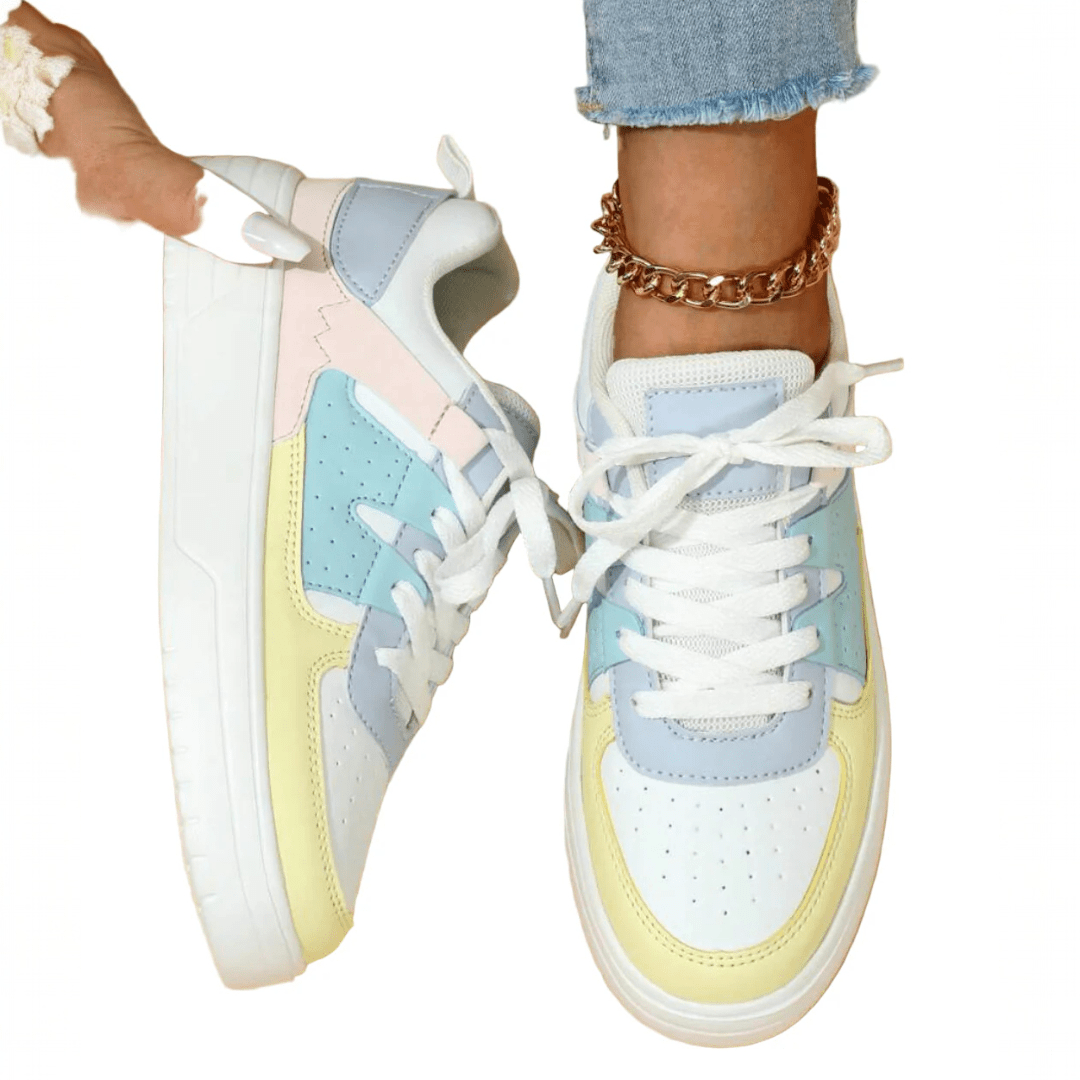 Buty sportowe z wiązaniem - Niebieska tęcza