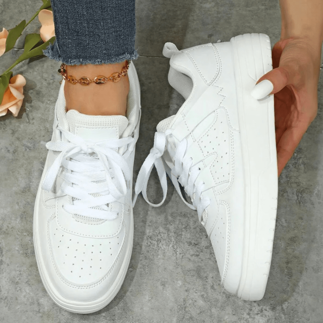 Buty sportowe z wiązaniem - Biały