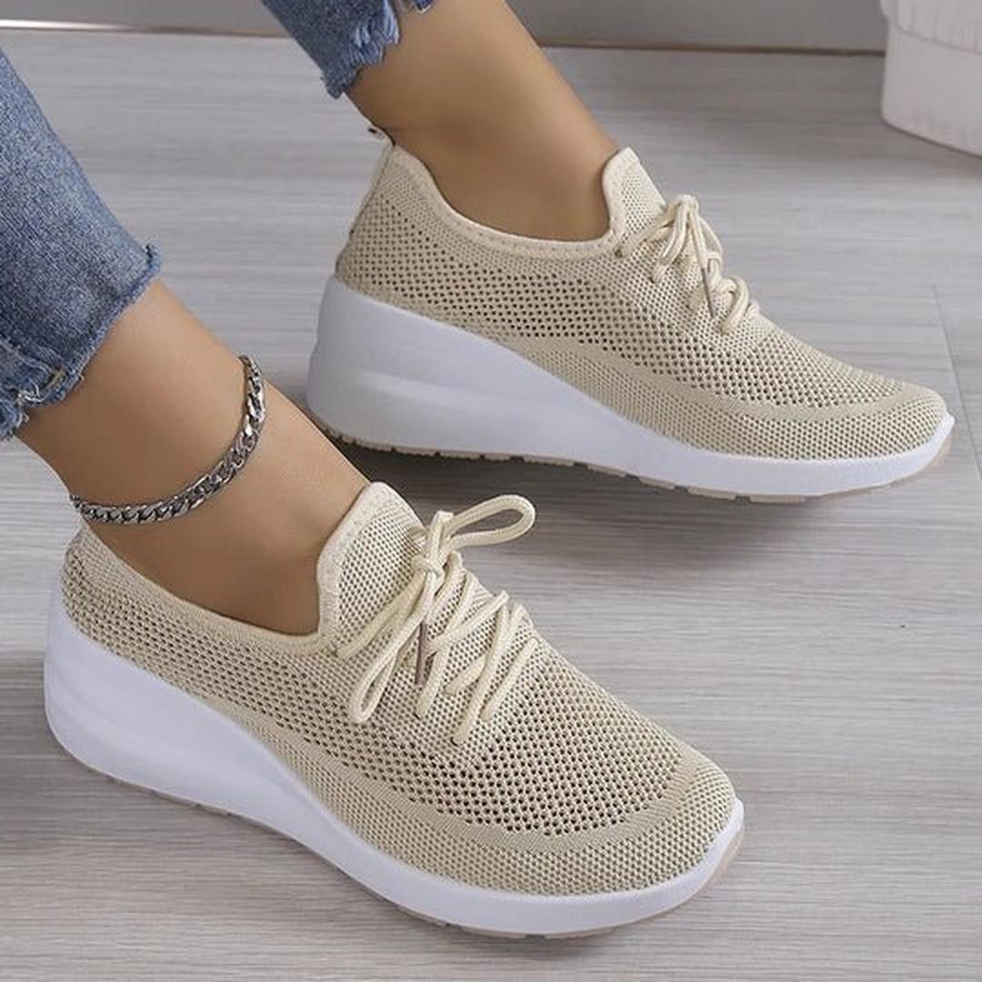 Damskie sneakersy z elastyczną podeszwą i sportowym wyglądem - Beżowy