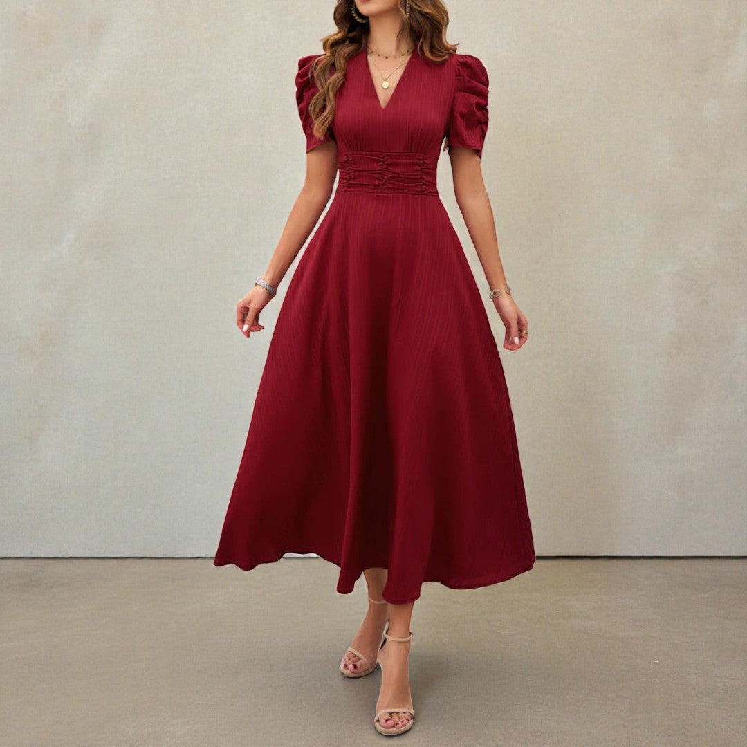 Damska świąteczna sukienka midi o dopracowanym kroju