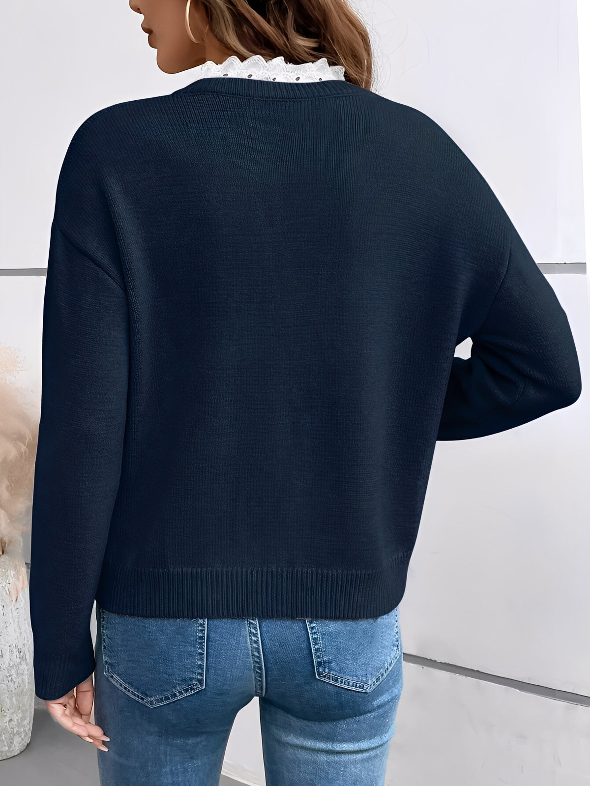 Sweter Damski Elegancki - Dekolt V