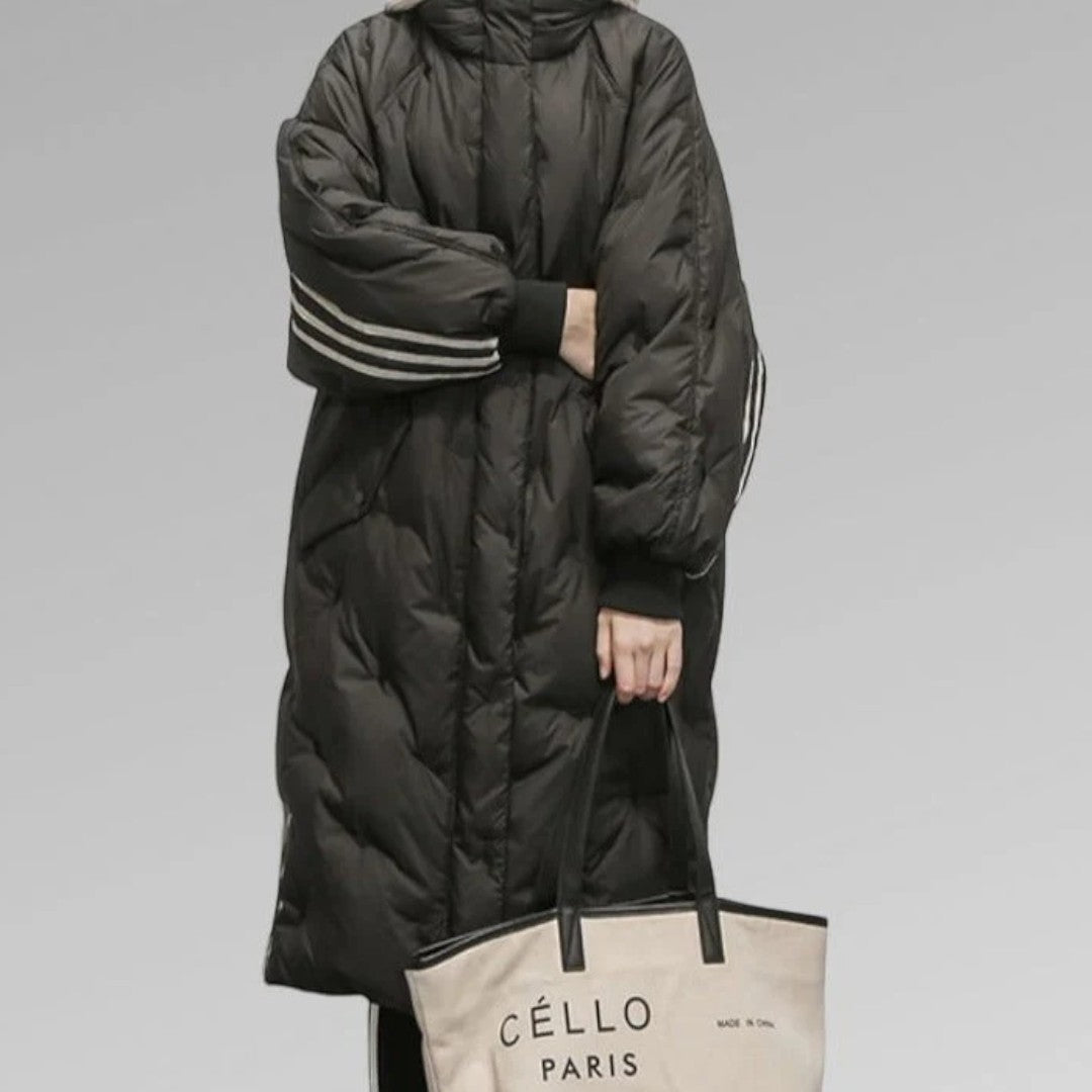 Damski długi płaszcz zimowy o swobodnym kroju