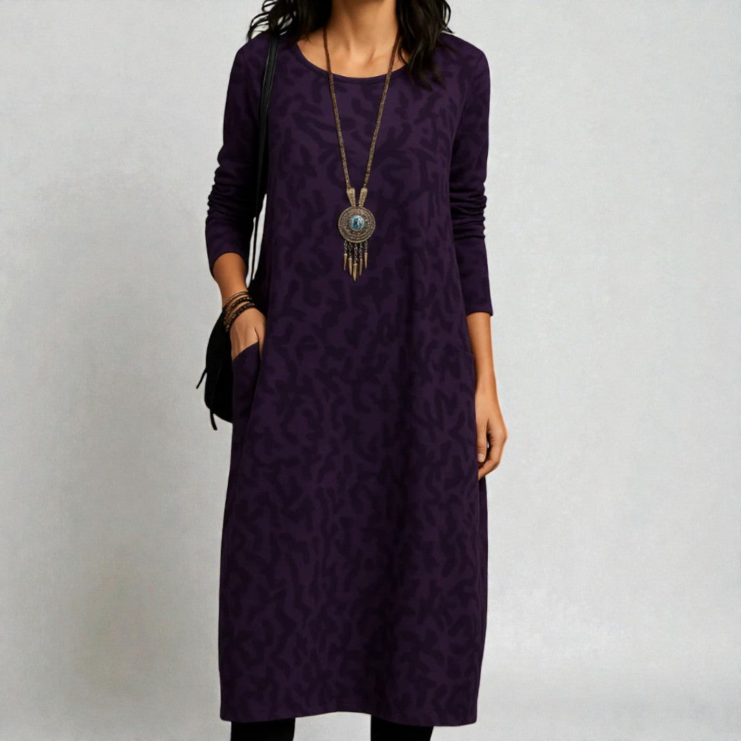 Damska zimowa sukienka midi z długim rękawem i kieszeniami