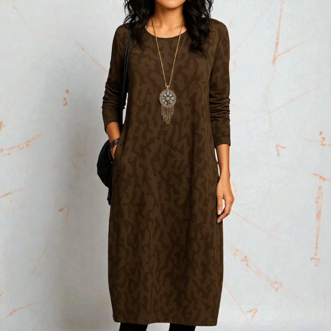 Damska zimowa sukienka midi z długim rękawem i kieszeniami