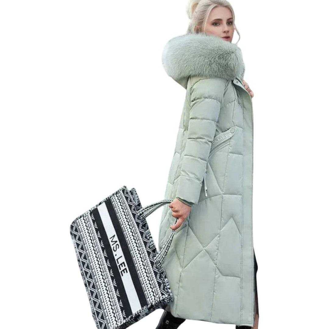 Długi damski płaszcz zimowy z regulowanym kapturem