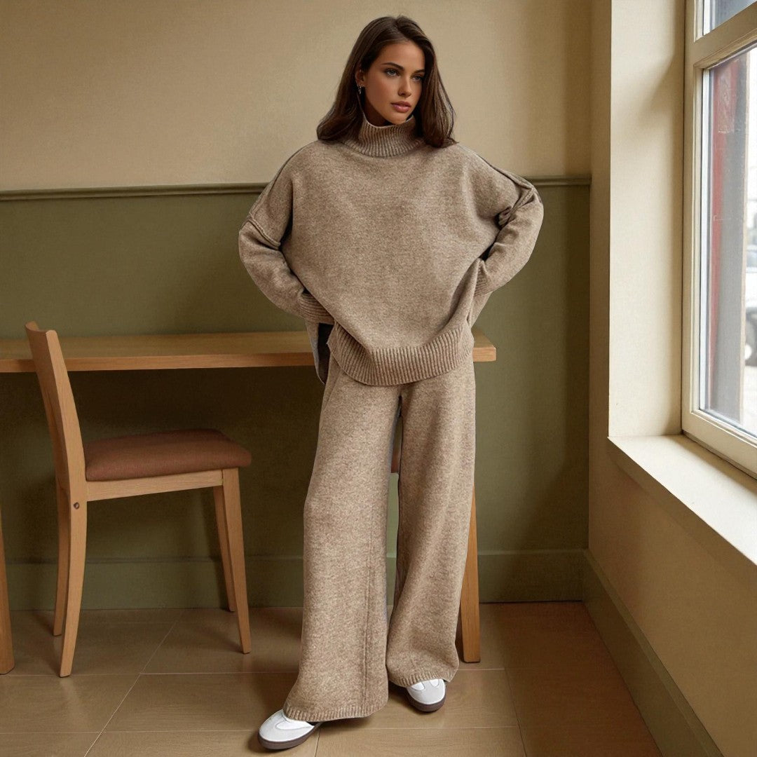 Damski komplet dzianinowy z golfem