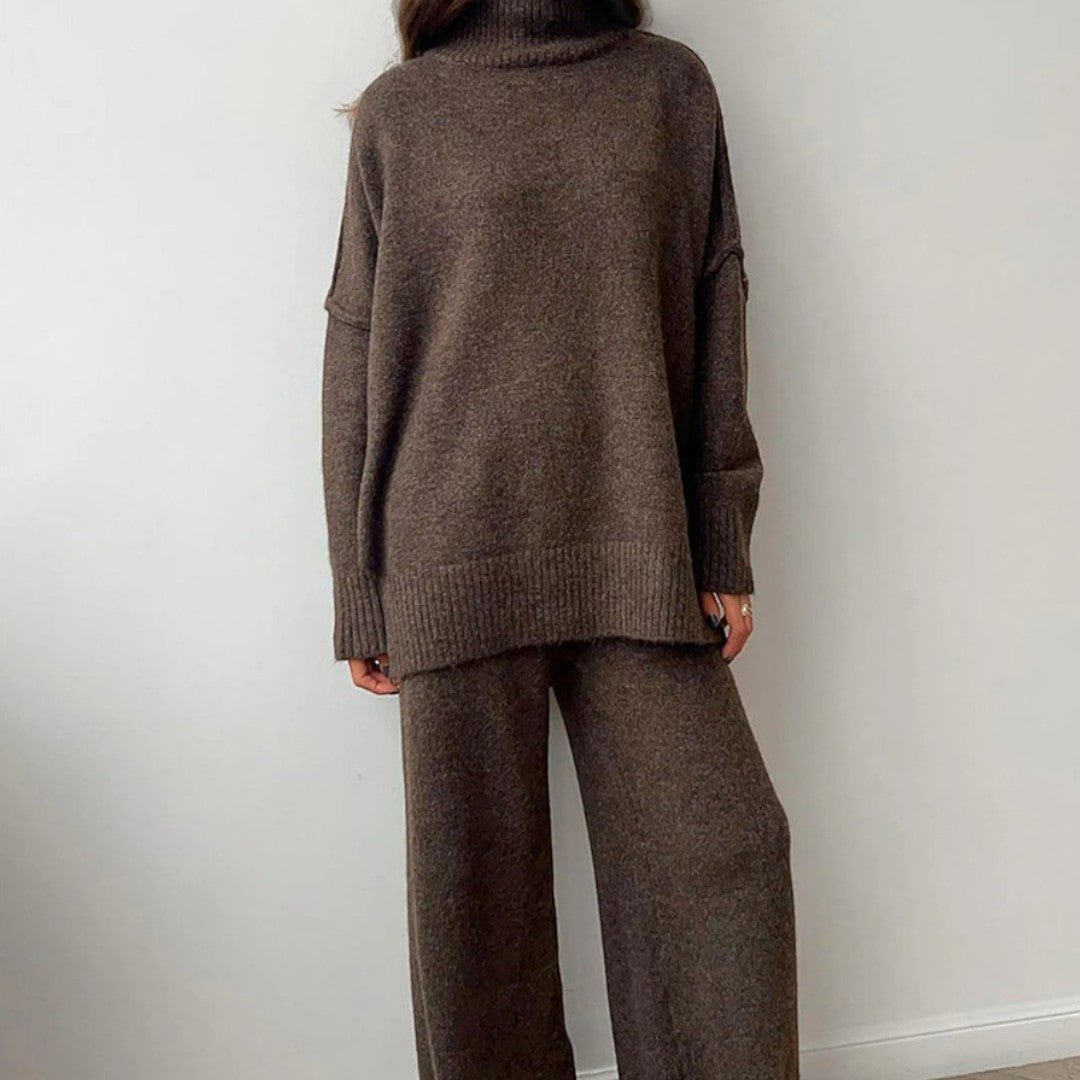 Damski komplet dzianinowy z golfem - Brązowy