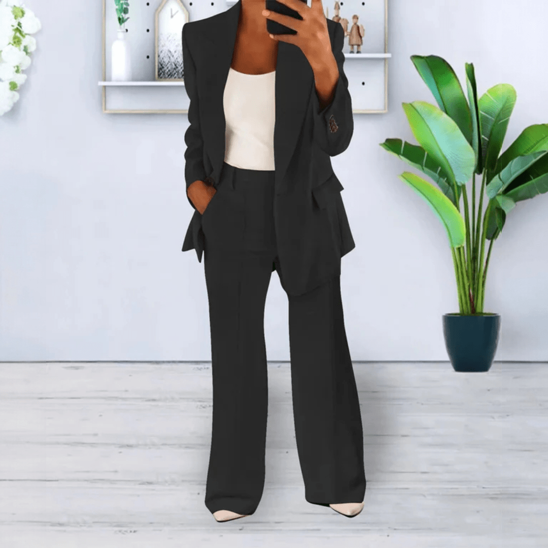 Damski komplet garniturowy z marynarką i szerokimi spodniami - Czarny