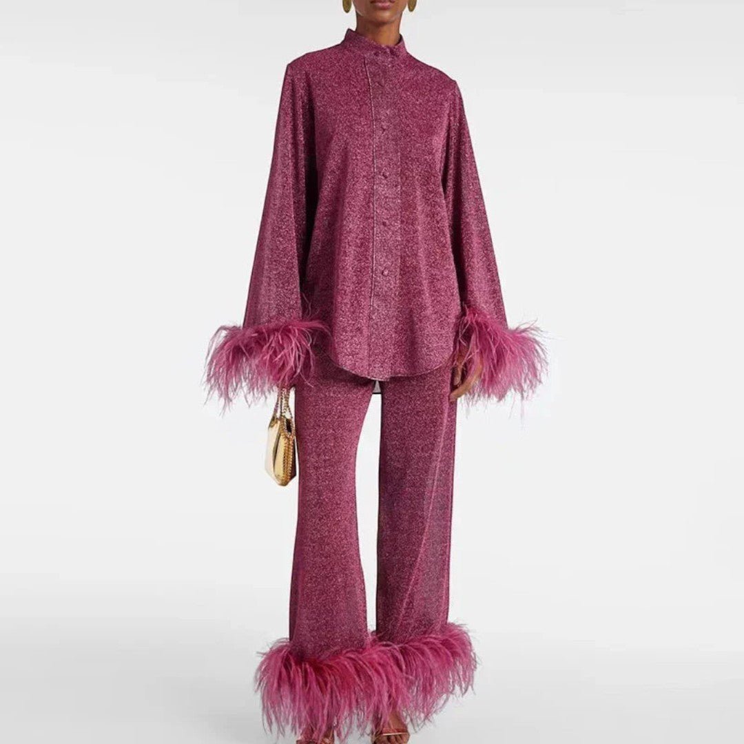 Damski komplet z brokatowym wykończeniem i piórami - Winny