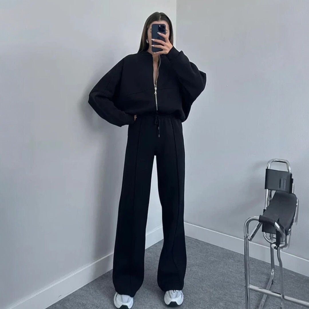 Damski oversize dres z prostymi spodniami - Czarny