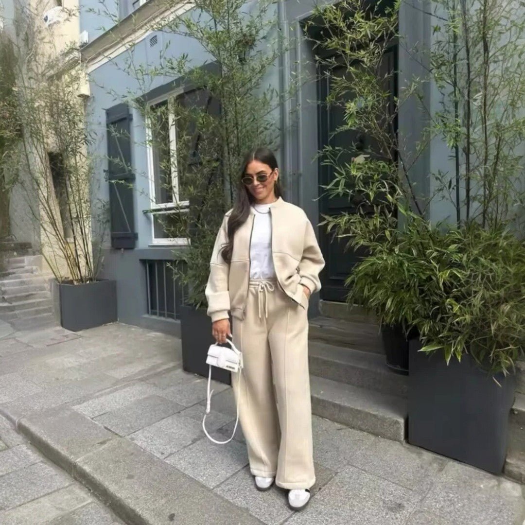Damski oversize dres z prostymi spodniami - Czerwony