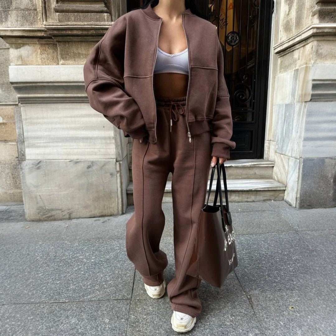 Damski oversize dres z prostymi spodniami - Brązowy