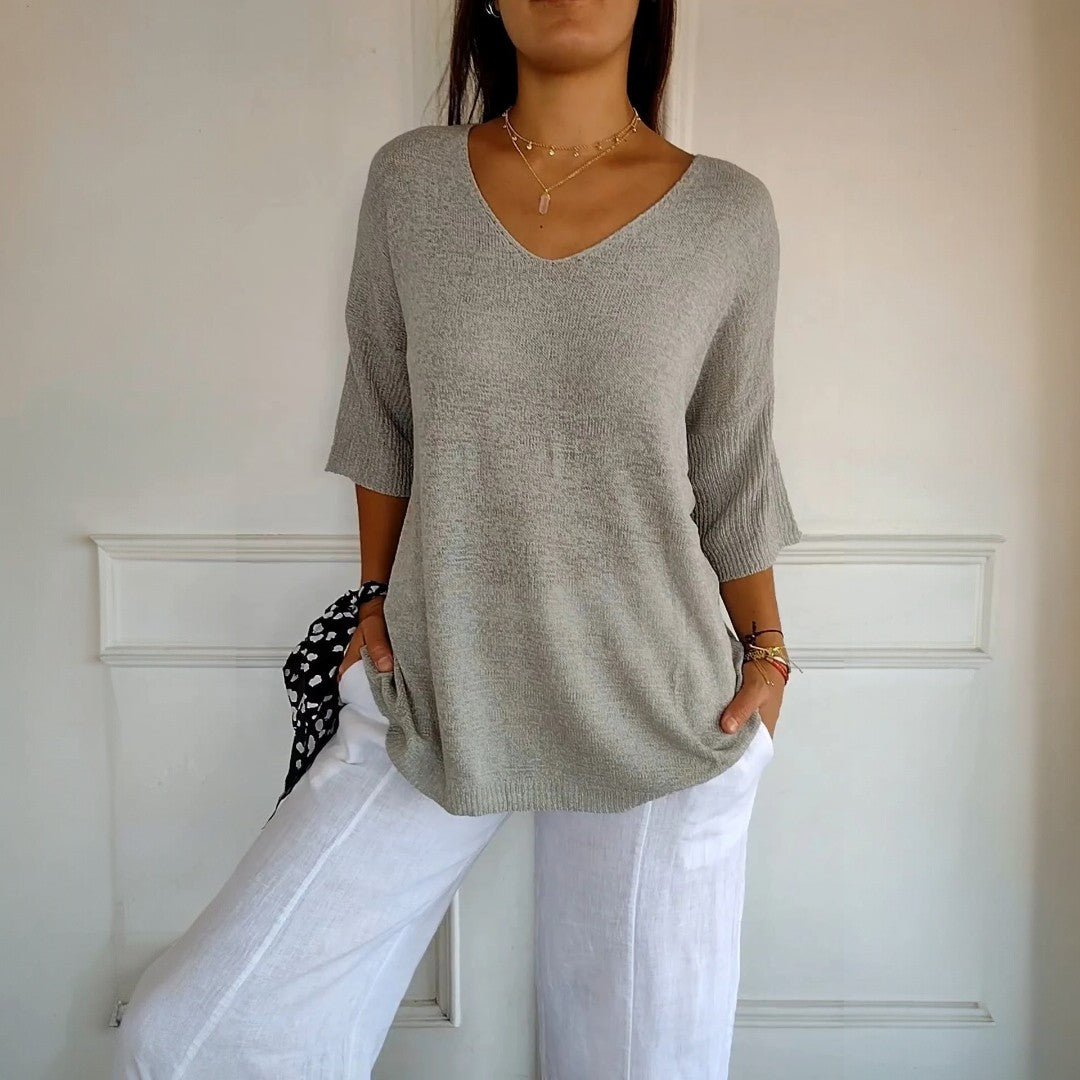 Damski sweter z dekoltem V i rękawami 3/4 o swobodnej formie - Szary