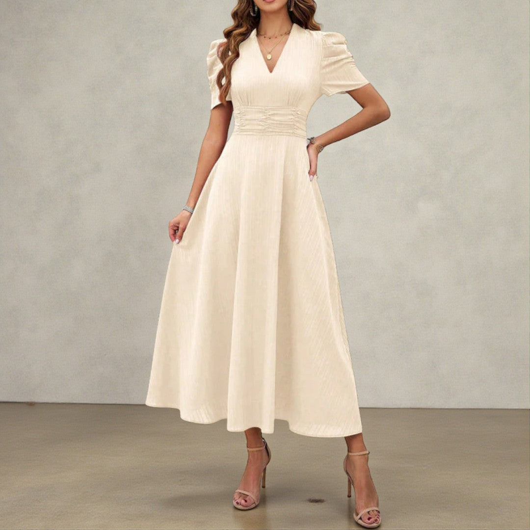 Damska świąteczna sukienka midi o dopracowanym kroju