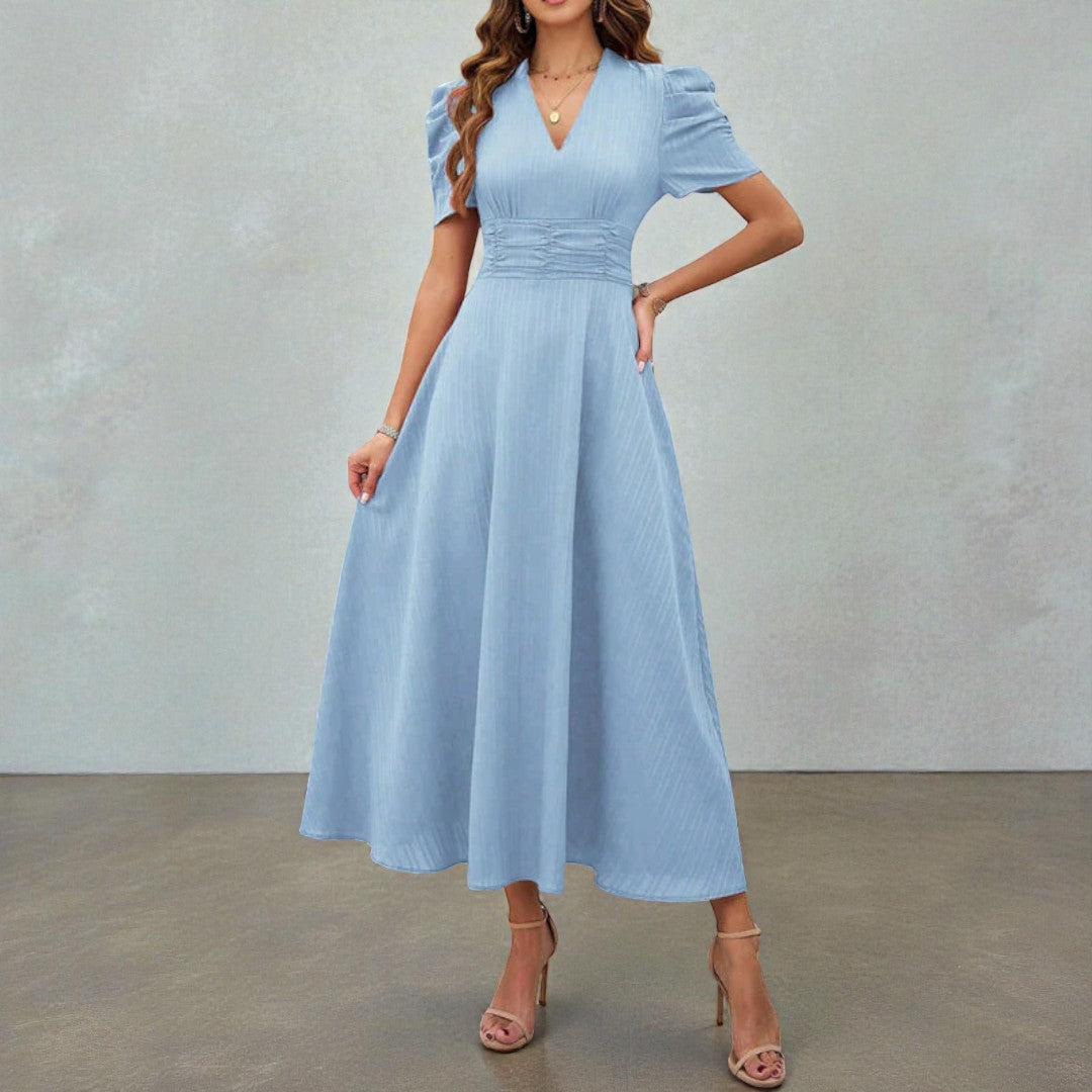 Damska świąteczna sukienka midi o dopracowanym kroju