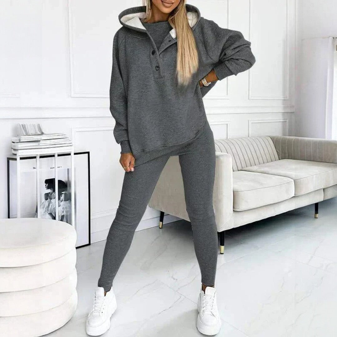 Trzyczęściowy zestaw damski z asymetrycznym swetrem, topem i legginsami - Ciemnoszary